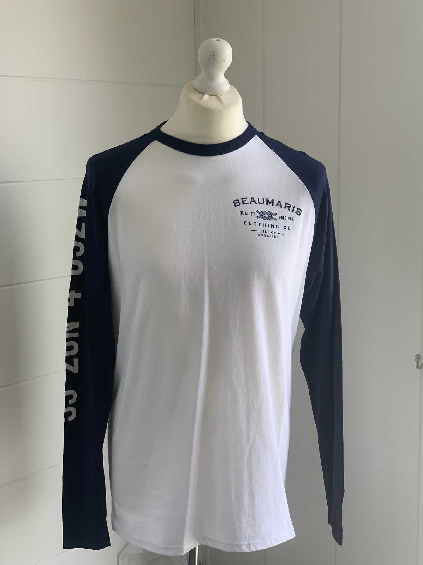 Beaumaris Clothing Co Lat Long Unisex Baseball Top White/Blue