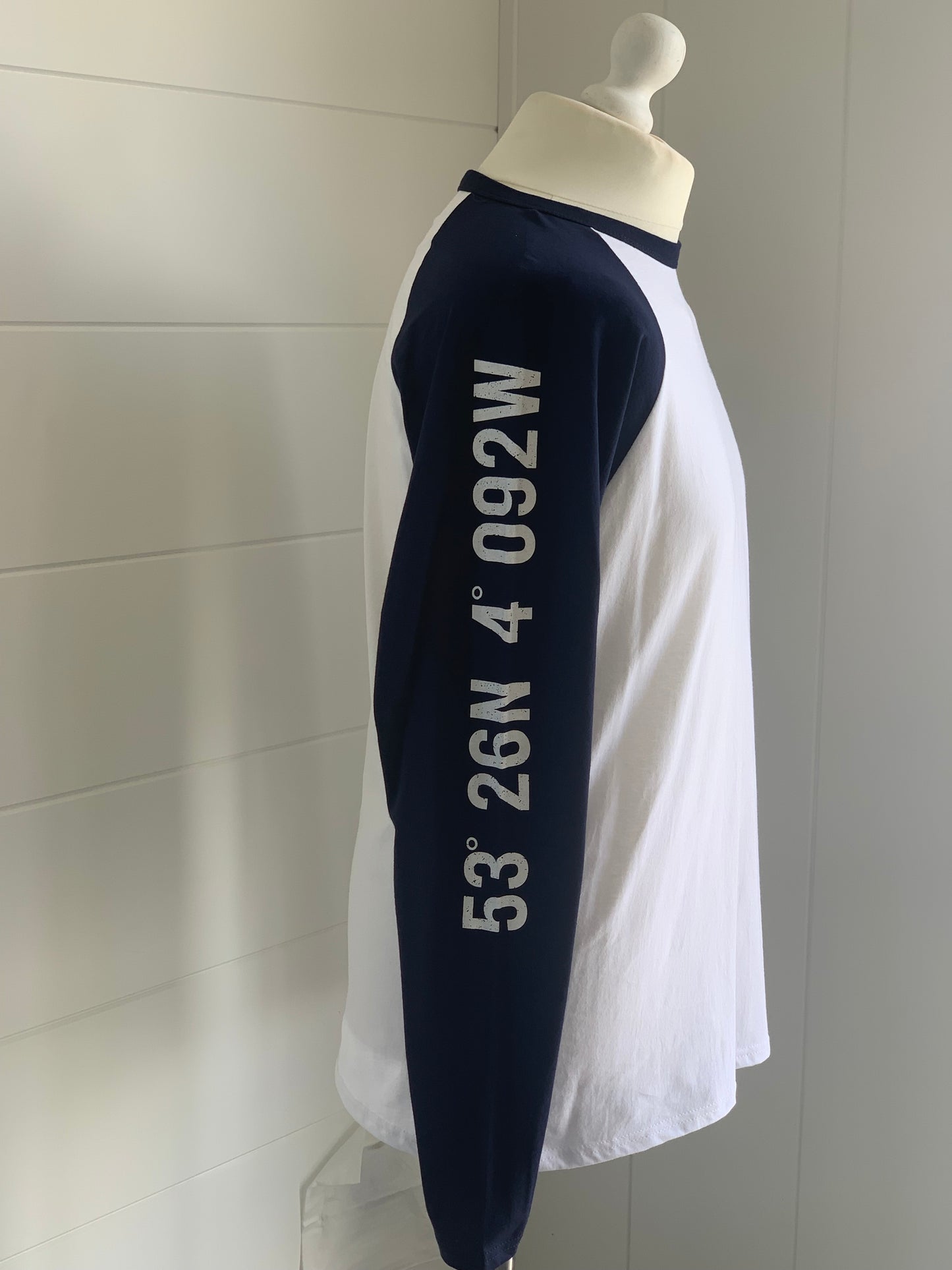 Beaumaris Clothing Co Lat Long Unisex Baseball Top White/Blue